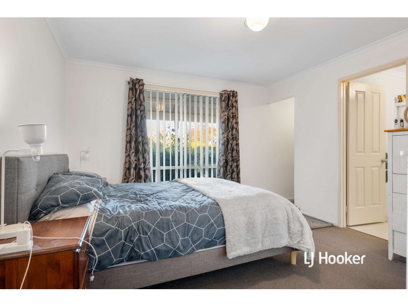 1 Connor Mews, Cranbourne East VIC 3977