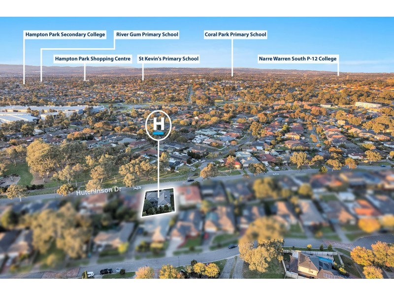 31 Hutchinson Drive, Lynbrook VIC 3975