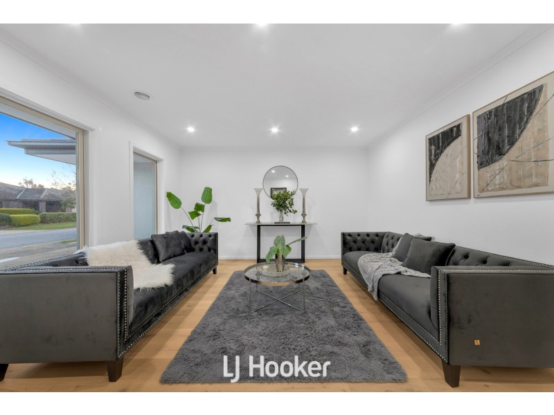 116 Sandhurst Boulevard, Sandhurst VIC 3977