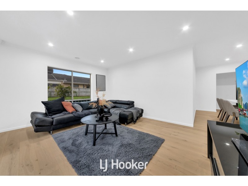 116 Sandhurst Boulevard, Sandhurst VIC 3977