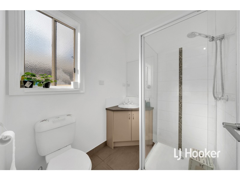 38 Ayesha Rise, Pakenham VIC 3810