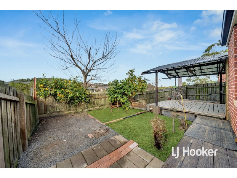 38 Ayesha Rise, Pakenham VIC 3810