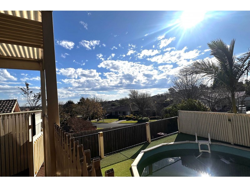 33 Balmain Drive, Berwick VIC 3806