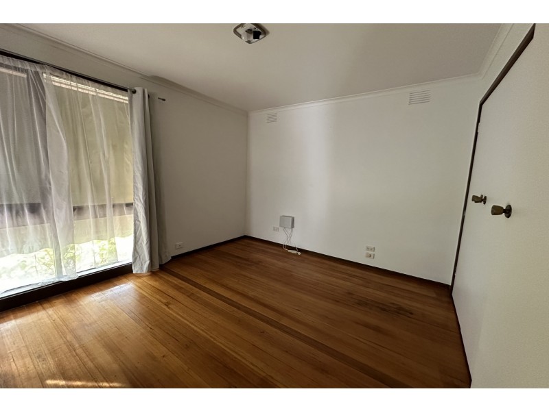 12 The Grange, Hampton Park VIC 3976