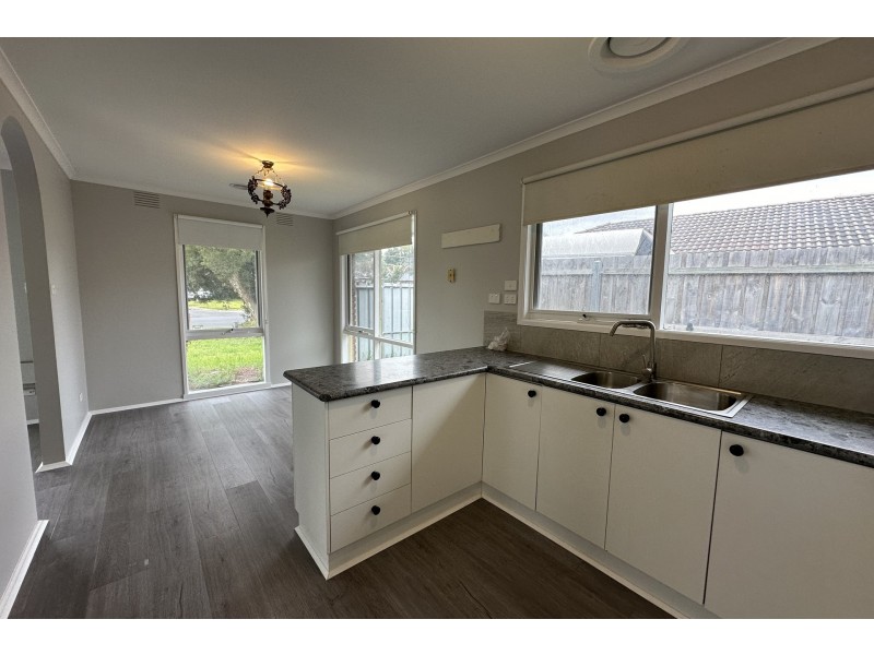 25 Bourke Road, Cranbourne VIC 3977