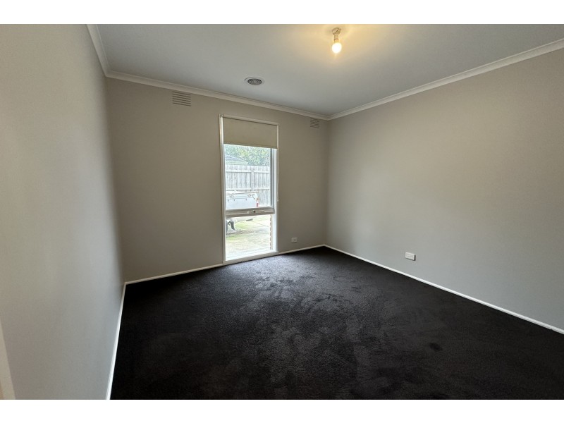 25 Bourke Road, Cranbourne VIC 3977