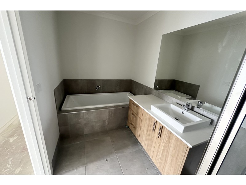 Lot 373 Detroit Avenue, Cranbourne East VIC 3977