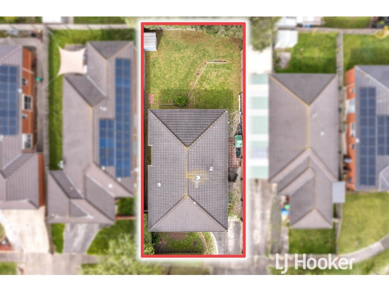 25 Bellbrae Crescent, Cranbourne West VIC 3977