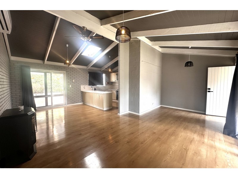 10 Pitman Court, Hampton Park VIC 3976