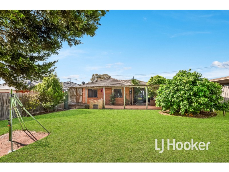 6 Ivan Crescent, Hampton Park VIC 3976