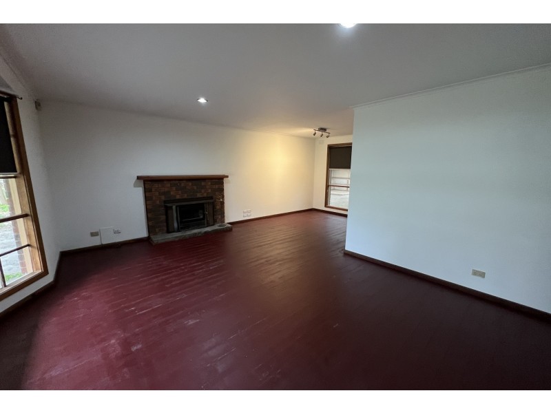 30 Collison Road, Cranbourne East VIC 3977