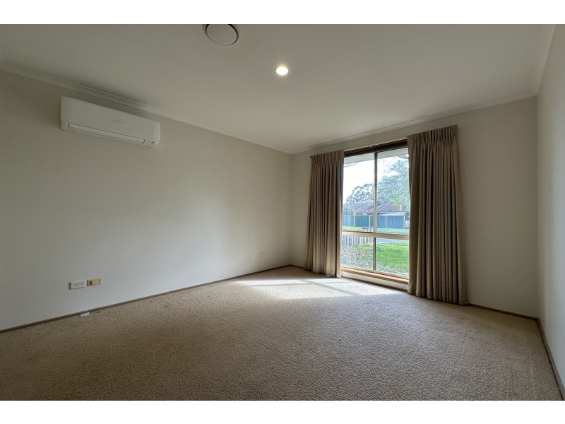 35 Ashfield Drive, Berwick VIC 3806