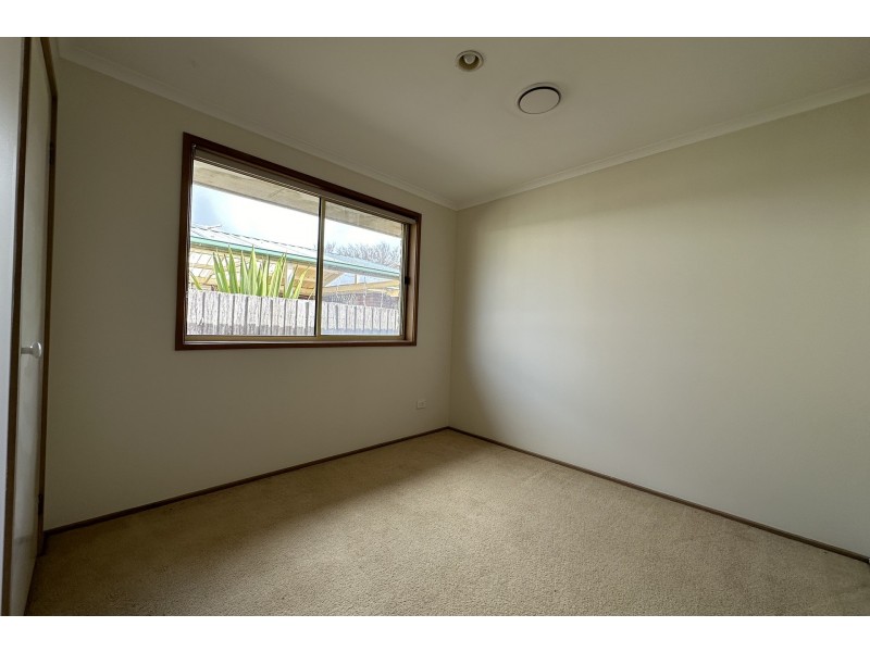 35 Ashfield Drive, Berwick VIC 3806