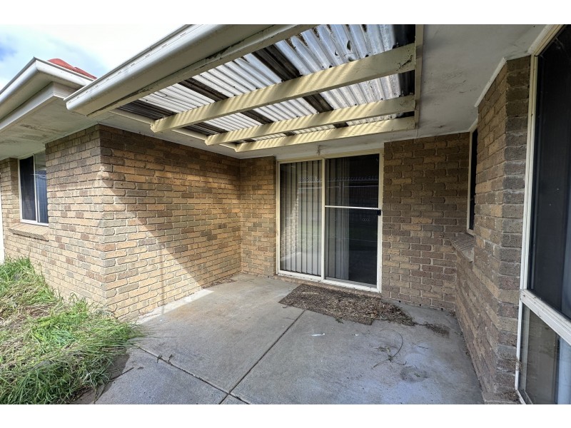 35 Ashfield Drive, Berwick VIC 3806