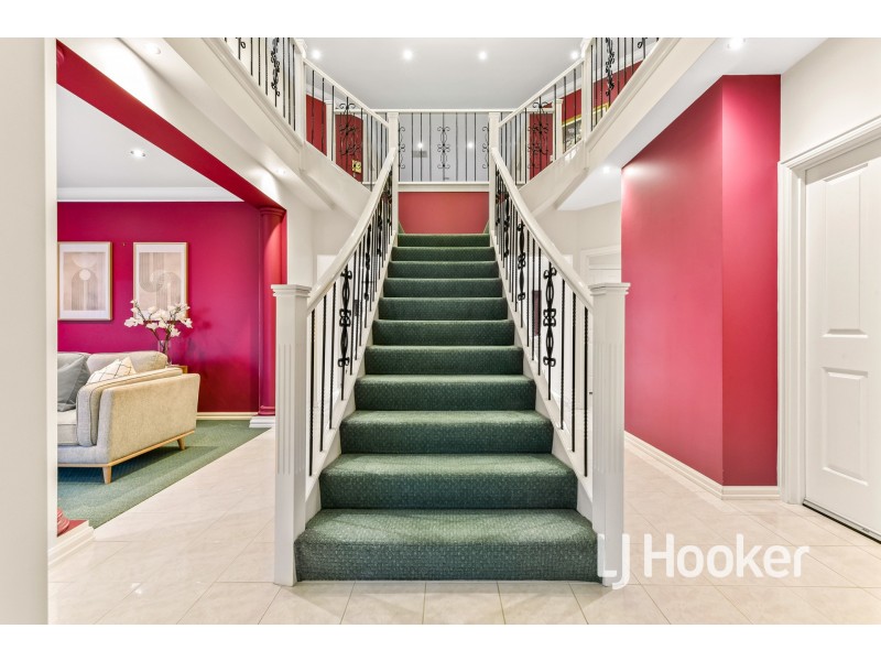 27 Rivergum Rise, Hampton Park VIC 3976