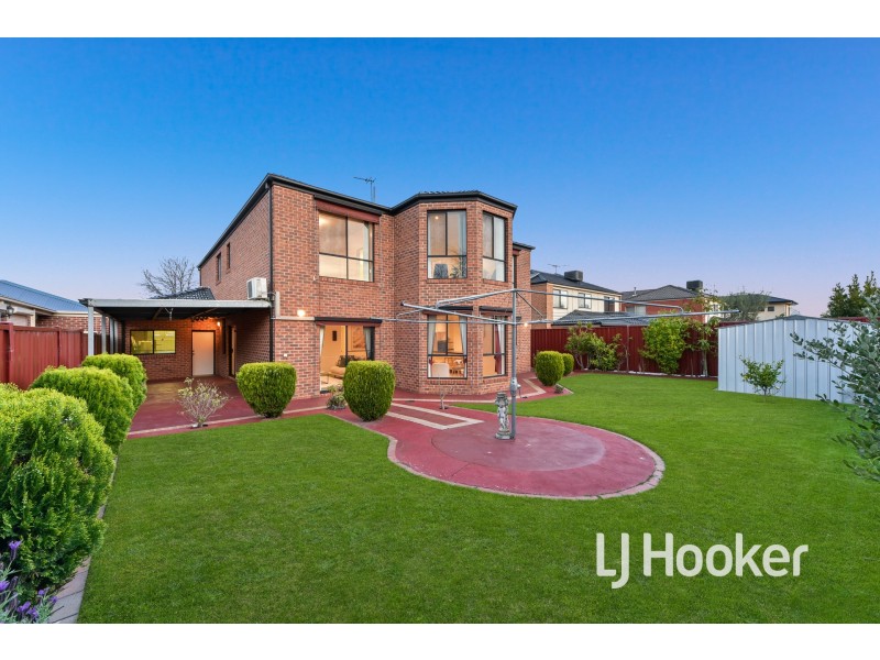 27 Rivergum Rise, Hampton Park VIC 3976