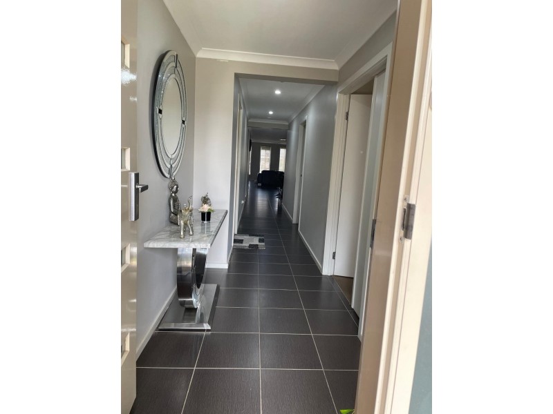 10 Christie Court, Pakenham VIC 3810