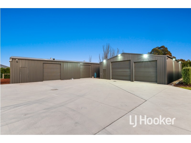 36 Collison Road, Cranbourne East VIC 3977