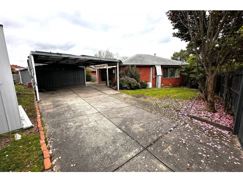15 Richardson Street, Narre Warren VIC 3805