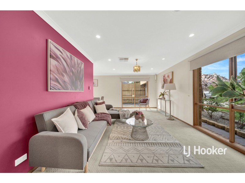 2 Eskdale Court, Narre Warren VIC 3805