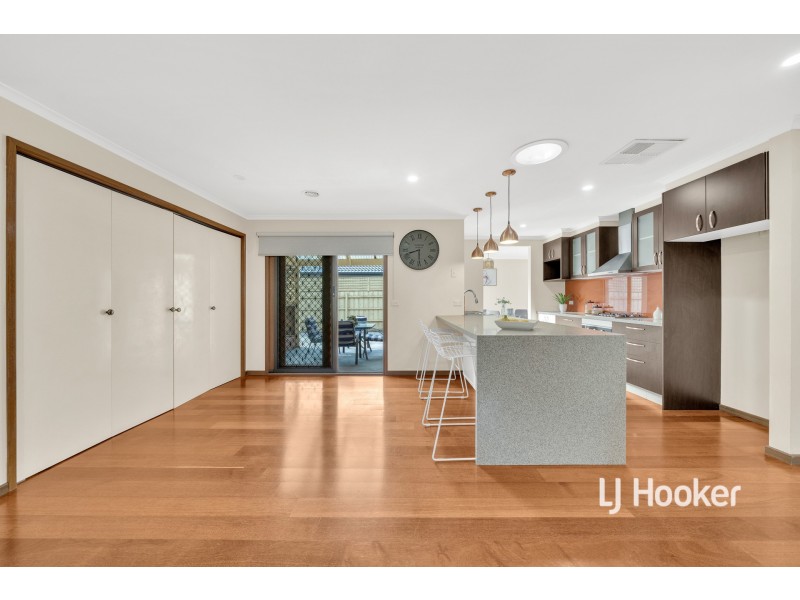 2 Eskdale Court, Narre Warren VIC 3805