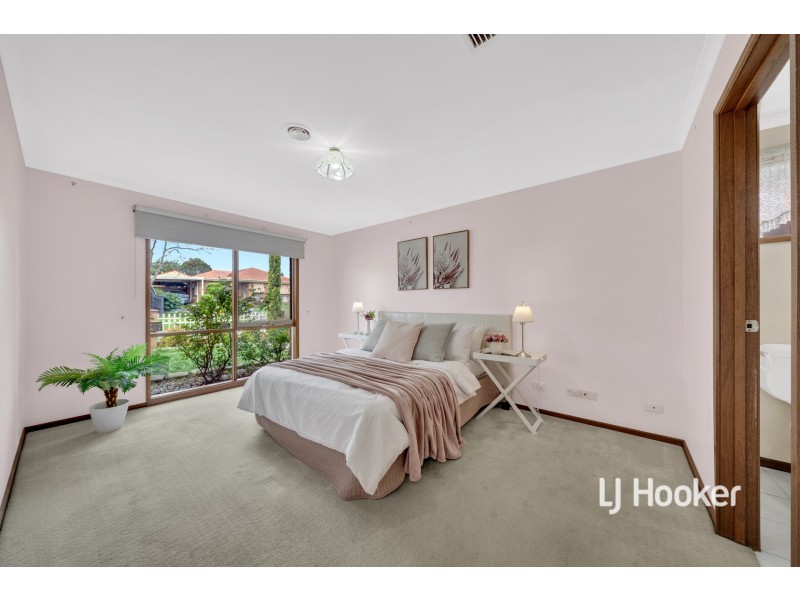2 Eskdale Court, Narre Warren VIC 3805
