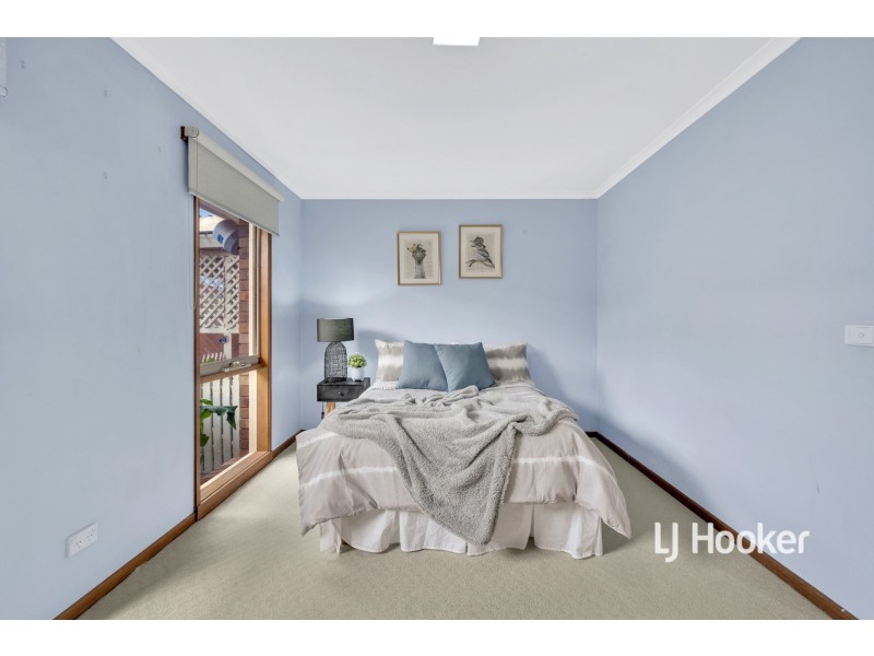 2 Eskdale Court, Narre Warren VIC 3805