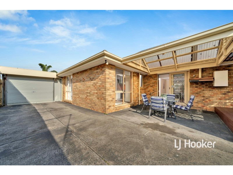 2 Eskdale Court, Narre Warren VIC 3805