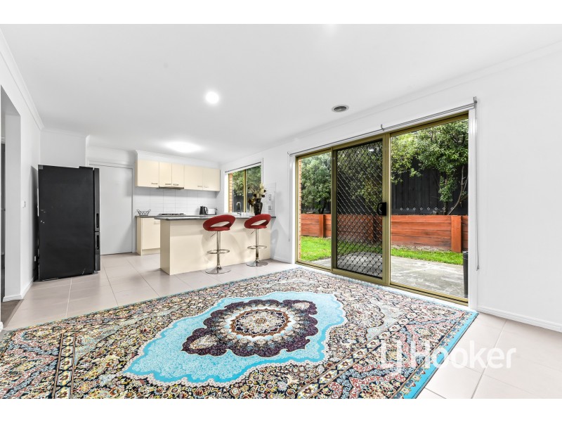 61 Elliott Parade, Lynbrook VIC 3975