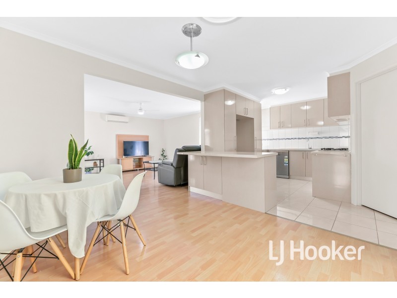 1/33 Ivan Crescent, Hampton Park VIC 3976