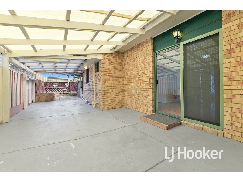 1/33 Ivan Crescent, Hampton Park VIC 3976