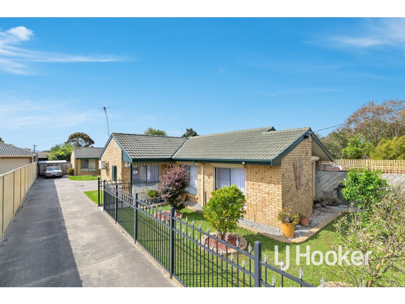1/33 Ivan Crescent, Hampton Park VIC 3976