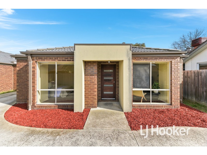 2/30 Bride Avenue, Hampton Park VIC 3976