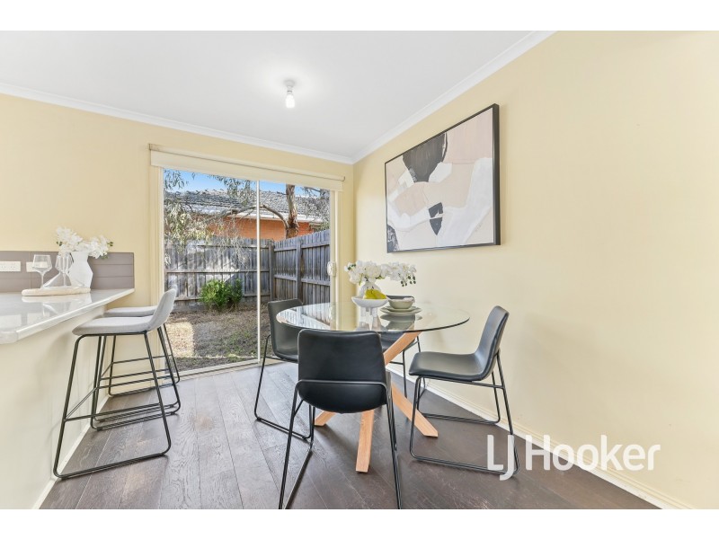 2/30 Bride Avenue, Hampton Park VIC 3976