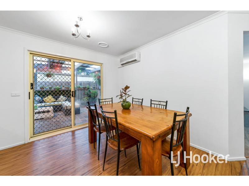 34 Lake View Drive, Narre Warren South VIC 3805