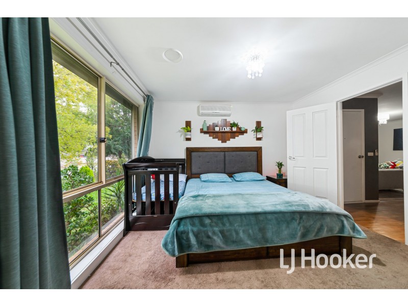 34 Lake View Drive, Narre Warren South VIC 3805