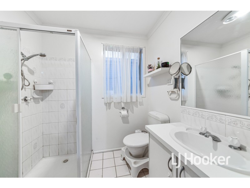 34 Lake View Drive, Narre Warren South VIC 3805