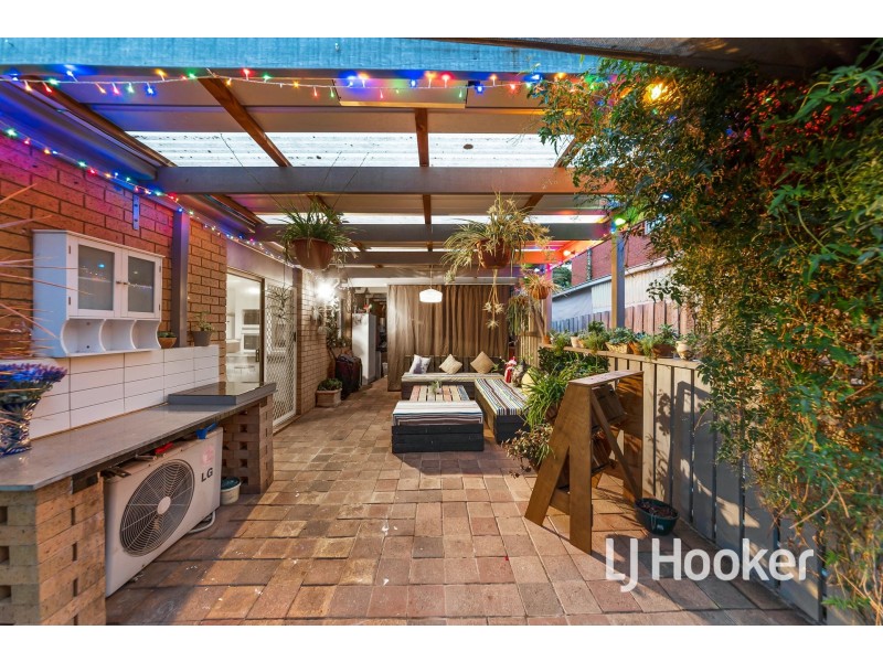 34 Lake View Drive, Narre Warren South VIC 3805