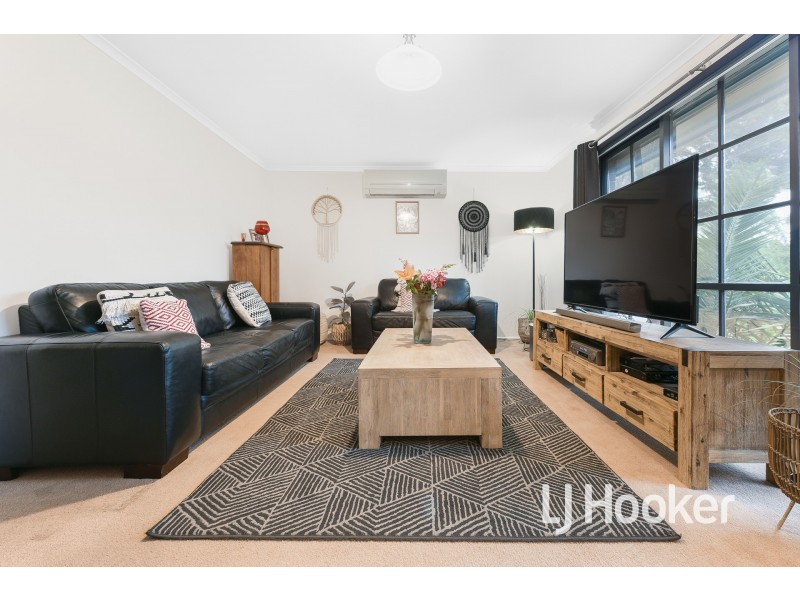 2 Dalvana Court, Hampton Park VIC 3976