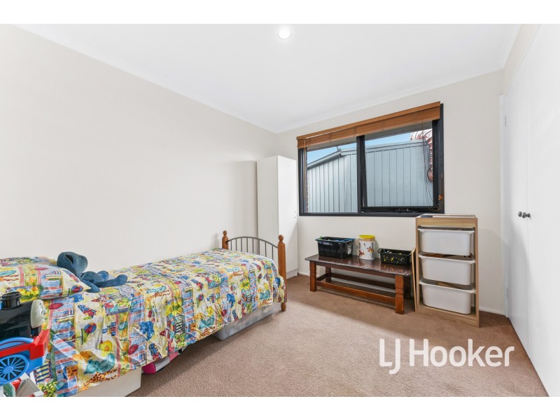 2 Dalvana Court, Hampton Park VIC 3976