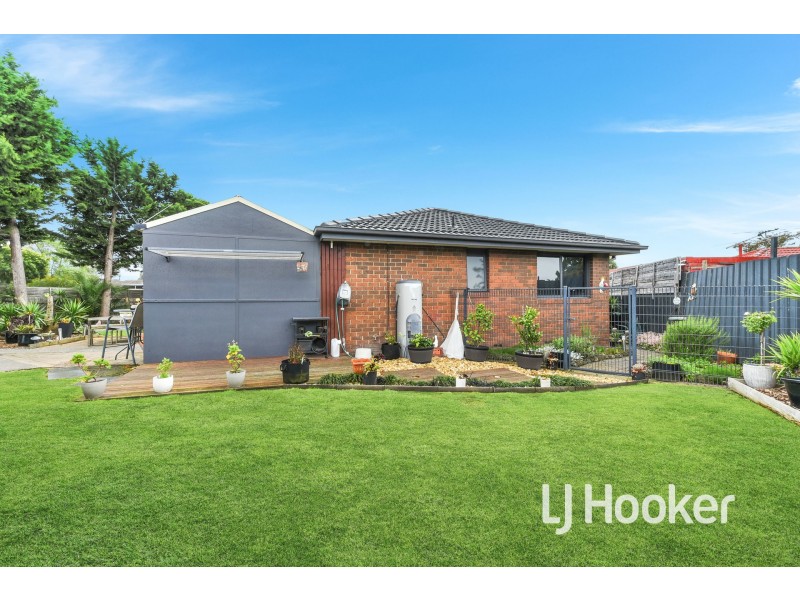 2 Dalvana Court, Hampton Park VIC 3976