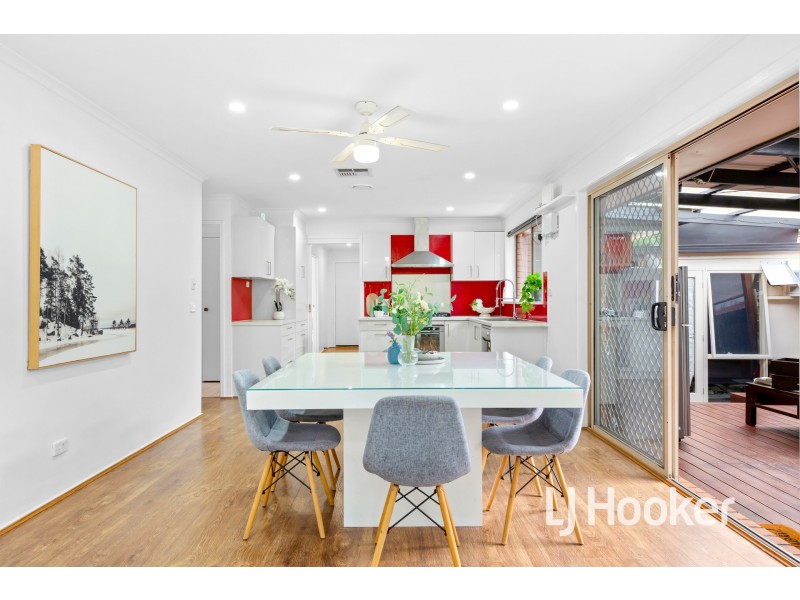 12 Sandhurst Mews, Hampton Park VIC 3976