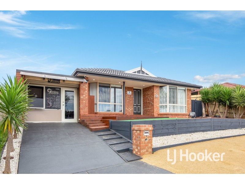 12 Sandhurst Mews, Hampton Park VIC 3976