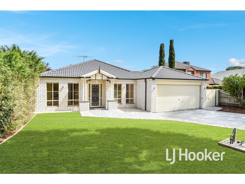 28 Eldershaw Drive, Lynbrook VIC 3975