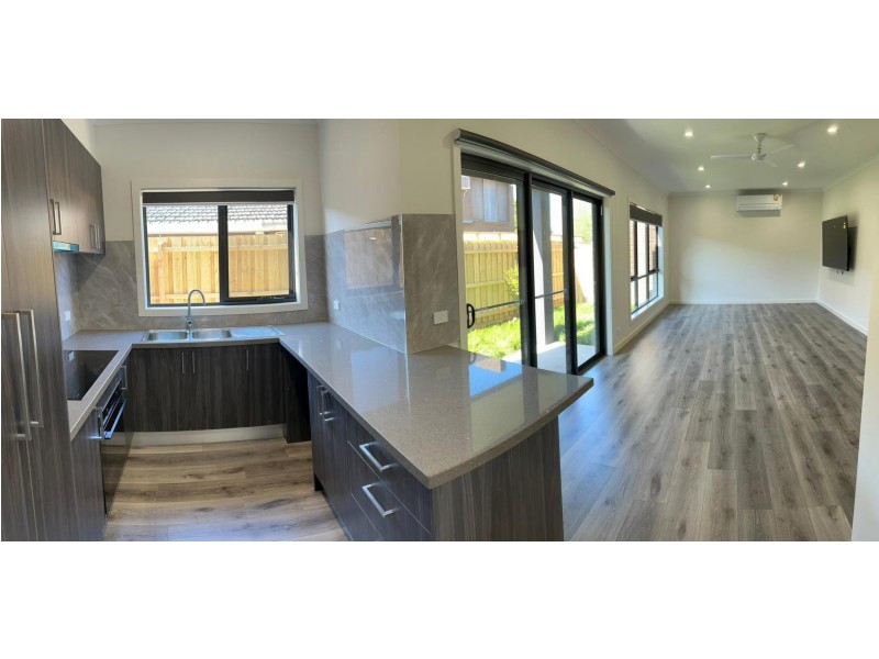 4 Jambe Court, Hampton Park VIC 3976