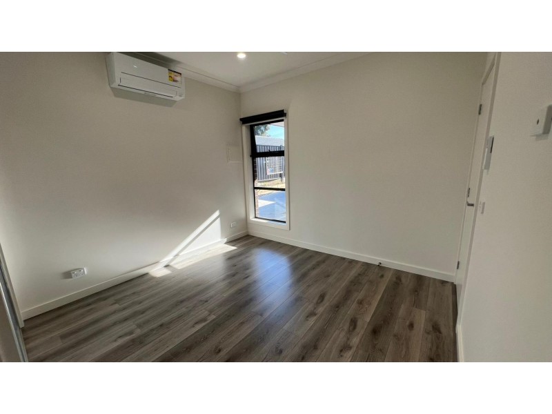 4 Jambe Court, Hampton Park VIC 3976