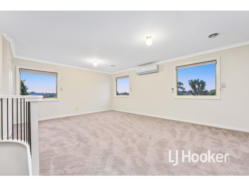2 Kingsley Court, Lynbrook VIC 3975