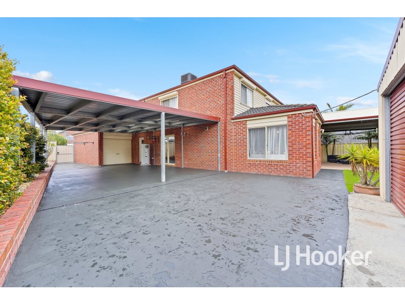 2 Kingsley Court, Lynbrook VIC 3975