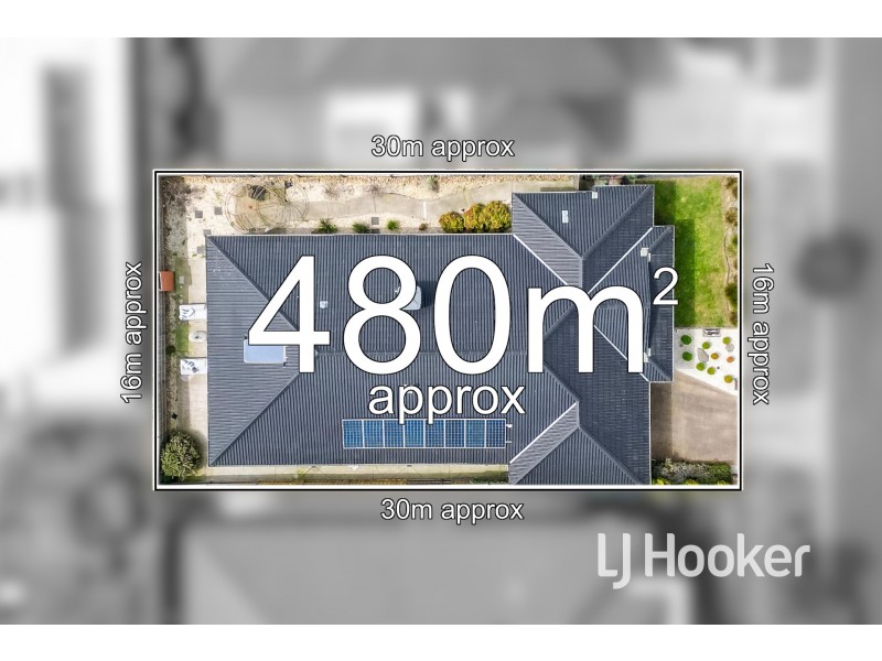 2 Riverbank Close, Clyde North VIC 3978