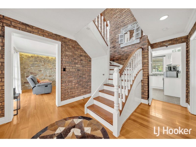 110 Marylyn Place, Cranbourne VIC 3977